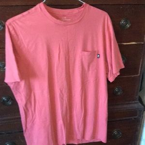 Mens pink Vineyard Vines tshirt